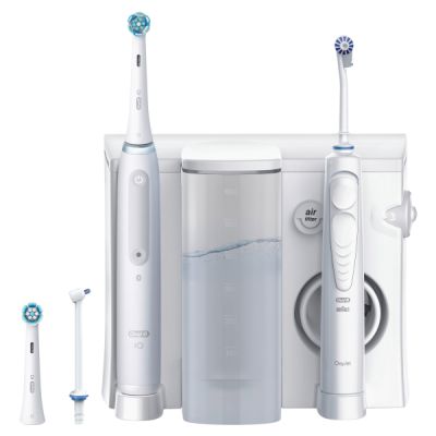 ORAL B Center Oxyjet + Zahnb&uuml;rste iO Series 4...